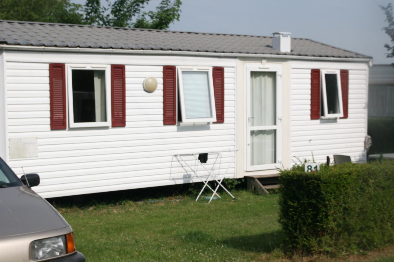 Camping Bellevue 호텔 Authuille 외부 사진