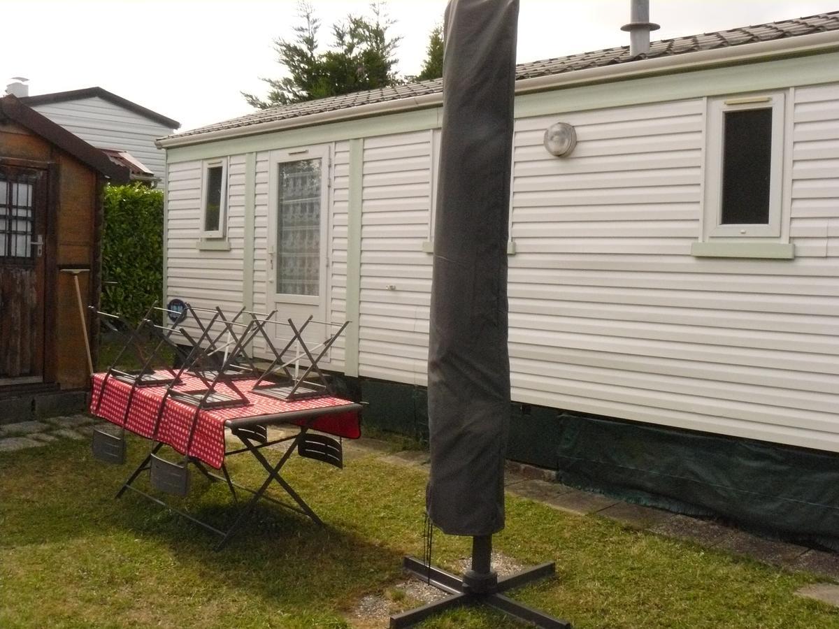 Camping Bellevue 호텔 Authuille 외부 사진