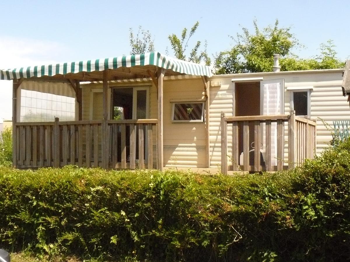 Camping Bellevue 호텔 Authuille 외부 사진